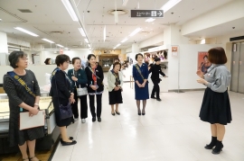 開催にあたり担当者から説明を受ける