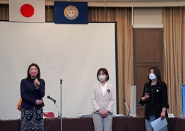 逢沢会長から歓迎の挨拶