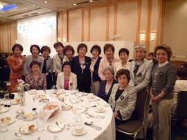 晩餐会の会員
