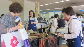 リサイクルバザー　販売会場